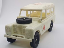 Land Rover 109 Croce Rossa GP