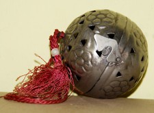 Bruciatore di incenso a forma di sfera• Ciondolo a sfera • Vintage