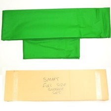 Letto e cuscino in tessuto