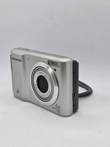 Fotocamera digitale compatta