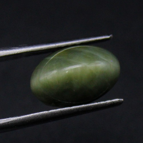 Pietra preziosa cabochon