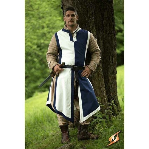 Tunica con cappotto medievale