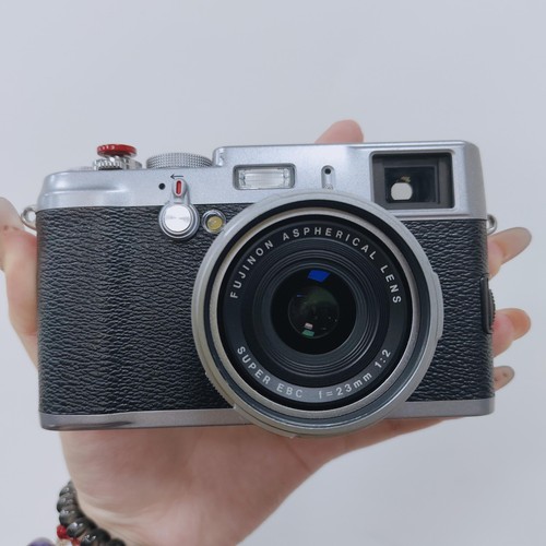 Fujifilm x100 aps c - fujifilm,