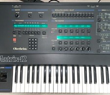 Oberheim Matrix 12 / Ottime