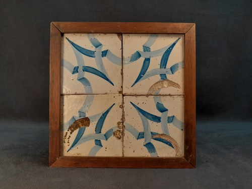 Conjunto quattro piastrelle - di,