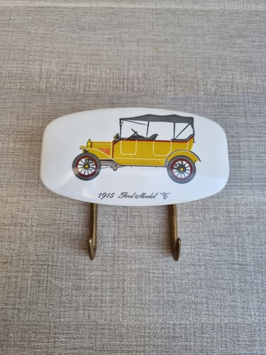 Attacca panni auto epoca