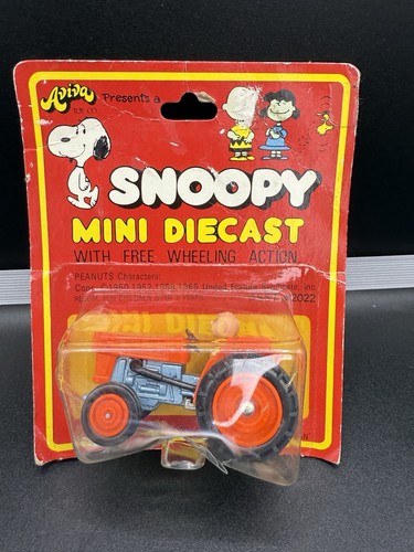 Aviva snoopy mini giocattolo - snoopy,
