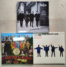 LOTTO  LP BEATLES : HELP,  SERGENT PEPPERS, LIVE AT BBC (TRIPLO ALBUM)