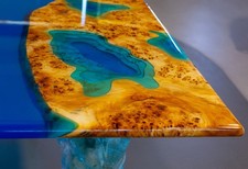 Tavolo in legno massello di