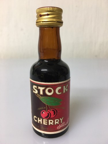 Mignon miniature stock cherry - mignon,