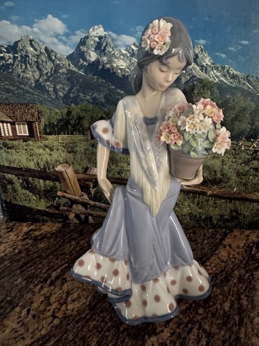 Lladro flor maria 5490 girl - maria,