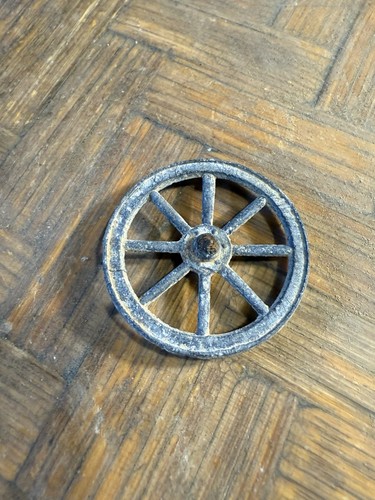 Ruota antica metallo - ruota,