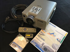 Proiettore LCD Notevision SHARP mod.PG-C30XE made in Japan, in ottime condizioni