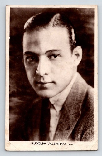 Actor rudolph valentino - mr,