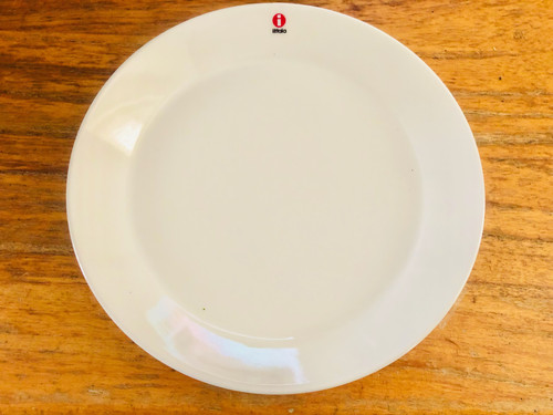 Nuovo piatto iittala - nuovo, teema