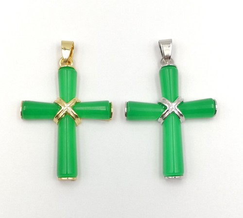 Collana con ciondolo croce