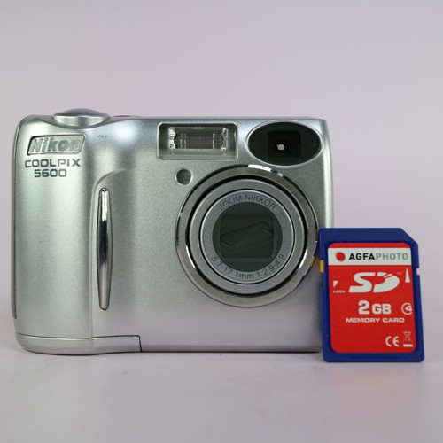Nikon fotocamera digitale