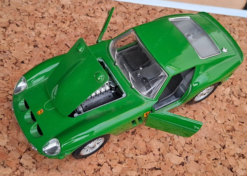 Modellino auto bburago - modellino,