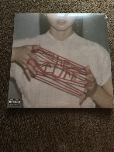 Olivia rodrigo the cure red - olivia,