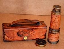Telescopio spyglass in pelle