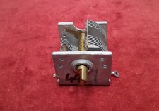 CONDENSATORE VARIABILE A 2