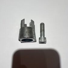 Harley Davidson 42426-99 Supporto Pedalino 883 Custom 1200 Custom