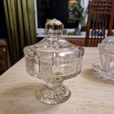 Antico vaso caramelle taglio