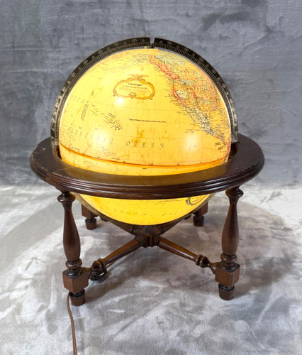 Globo illuminato vintage