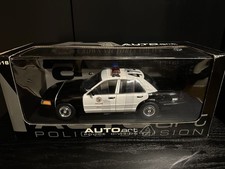 Autoart 72701 ford crown - autoart,