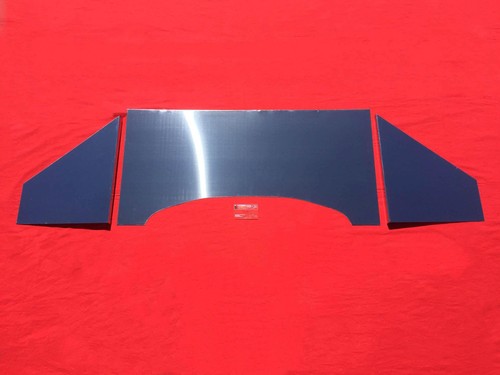 Rivestimento vano motore