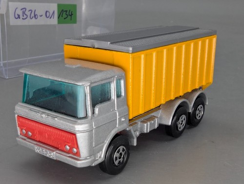 Modellini auto matchbox - auto, 1:64