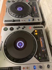 Coppia PIONEER DJ CDJ-800 progettati per impressionare
