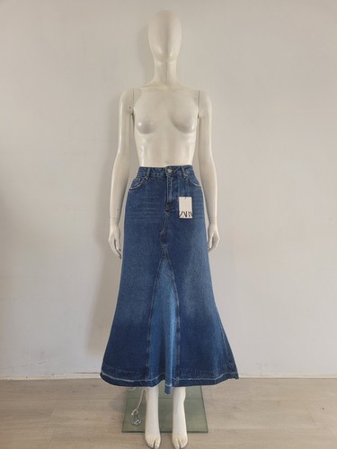 Maxi gonna nuova con - , etichette