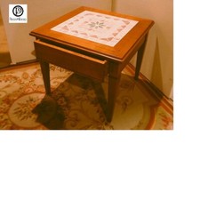 TAVOLINO IN LEGNO DI CILIEGIO CON MOSAICO IN SASSO DEL PIAVE LAVORATO A  MANO