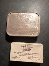 Razione Emergenza E Pacchetto Medicazione Individuale Usa Seconda Guerra