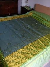 copriletto seta con 4 cuscini