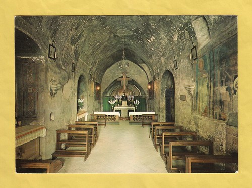 Assisi interno della - , chiesa