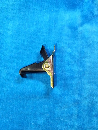Engine bonnet opening - engine, hook