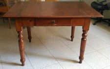 tavolo tavola legno larice massiccio con cassetto anni '800/'900