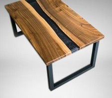 Tavolino angolare in resina