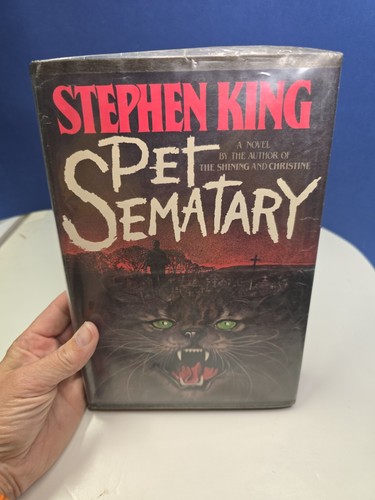 Stephen king pet - pet, sematary