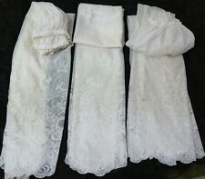 Tre tende ’tipo bar’/mezze tende, decorazioni ROSE (altezza 1,60/ 1,45/ 1,45)