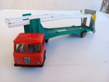 Penny Esadelta Bisarca