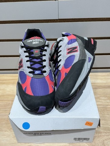Size 13w new balance - 11.5m/13w,