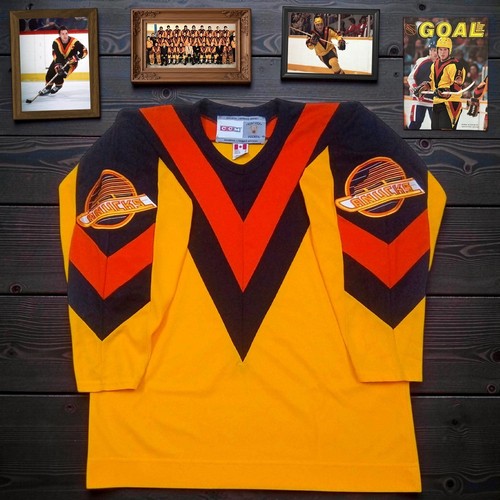Rara vancouver canucks - rara,