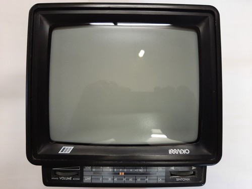 Televisore portatile - bn, 7"