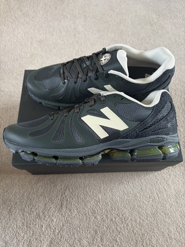 New balance stone - balance, island