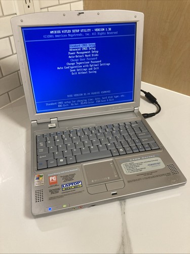 Averatec 3200 amd - 💾,