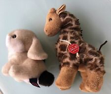 Lotto di due peluche Trudi giraffa e coniglio 