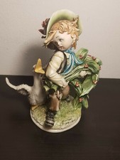 SCULTURA BAMBINO CON OCA  SCULTORE TIZIANO GALLI  CAPODIMONTE